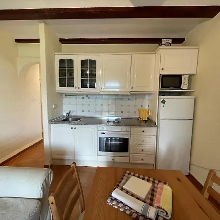 Apartment Almendros A *