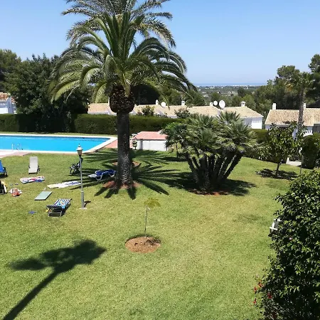 Almendros A Apartment Muntanya la Sella